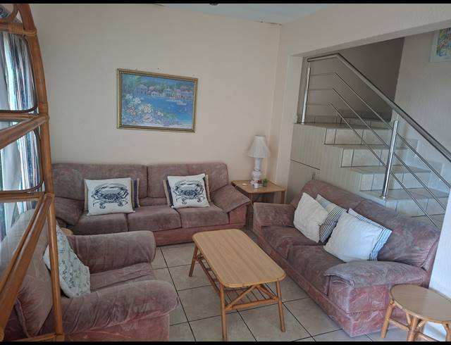 3 BEDROOM DUPLEX FOR SALE IN UVONGO BEACH